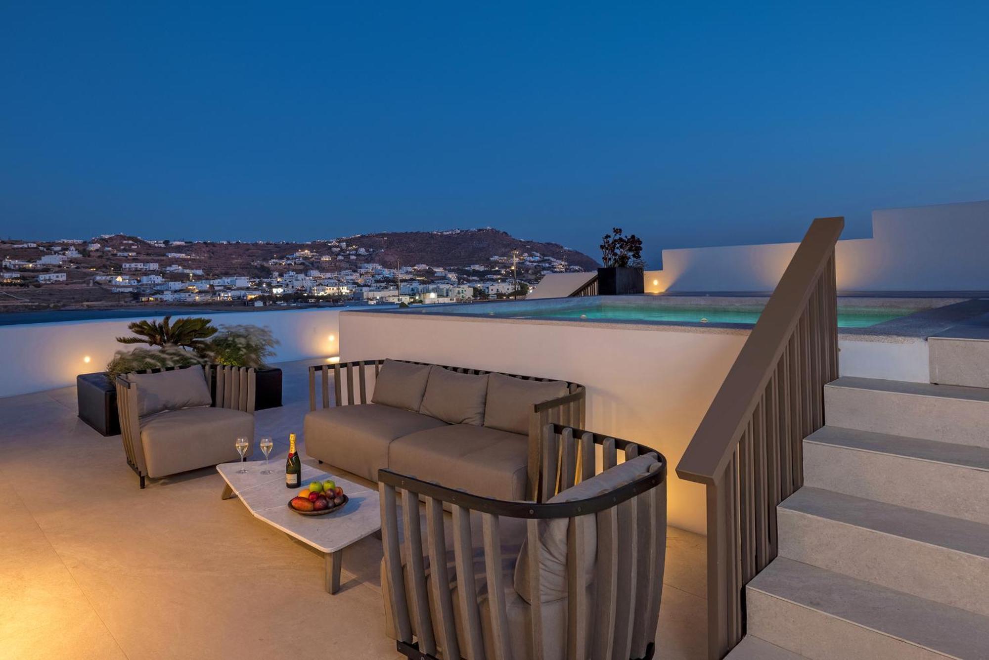 Aeonic Suites And Spa Mykonos Town Екстер'єр фото