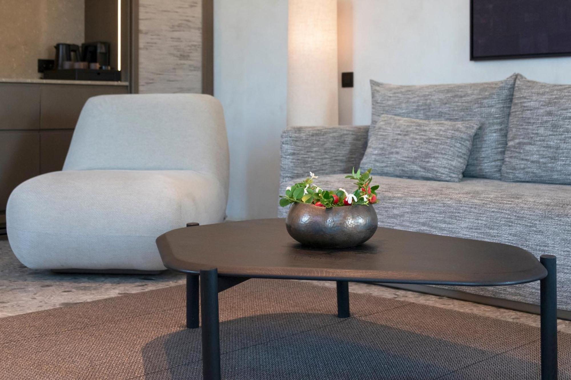 Aeonic Suites And Spa Mykonos Town Екстер'єр фото