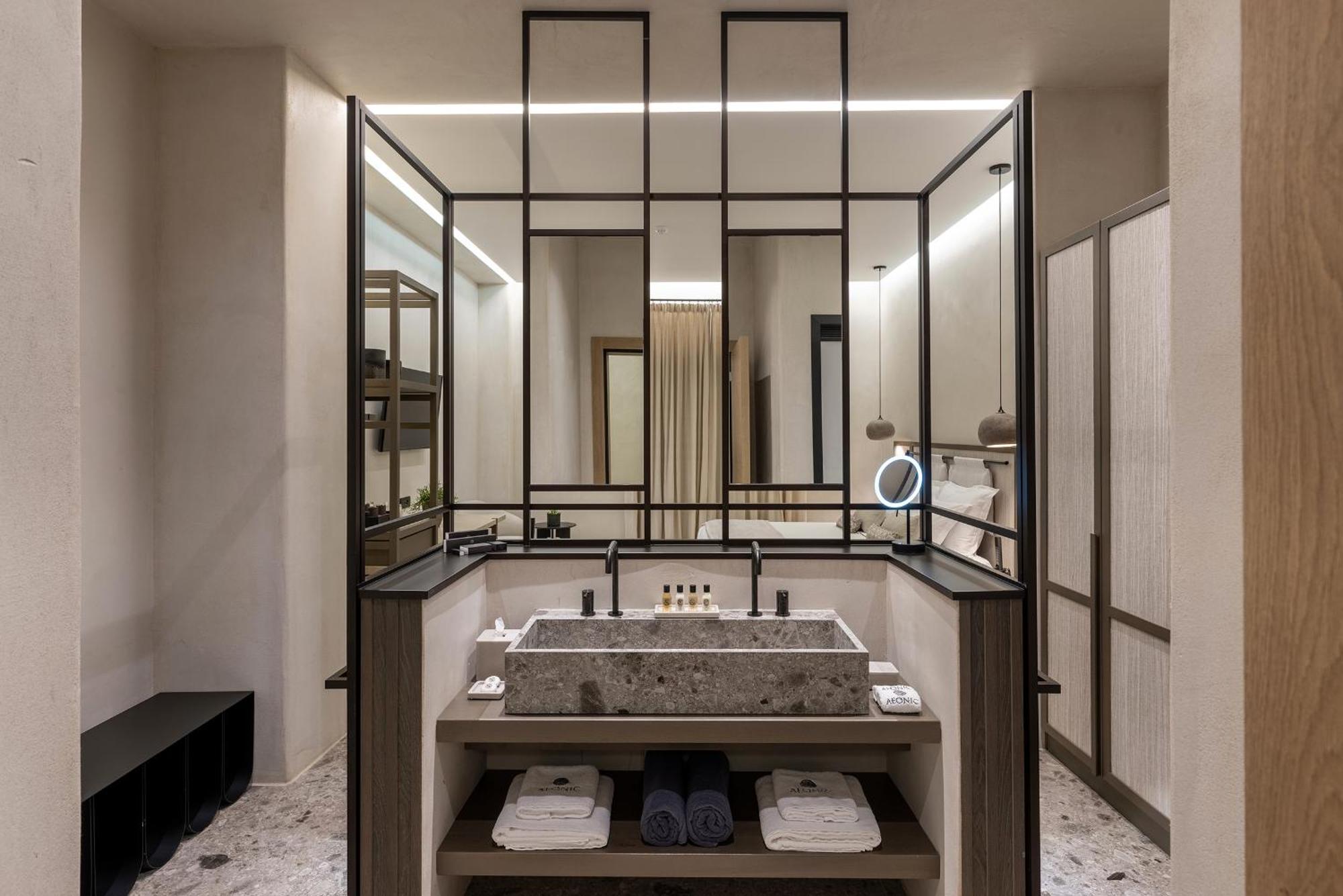 Aeonic Suites And Spa Mykonos Town Екстер'єр фото