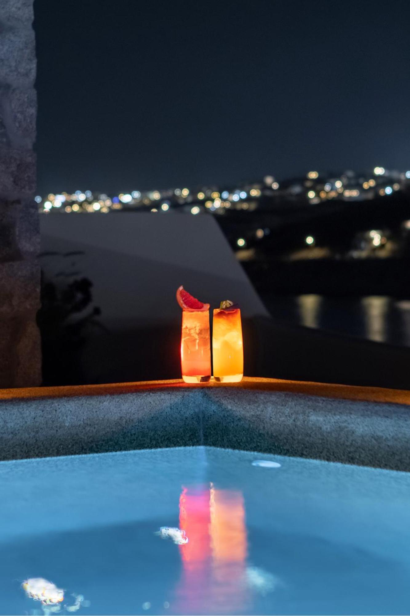 Aeonic Suites And Spa Mykonos Town Екстер'єр фото