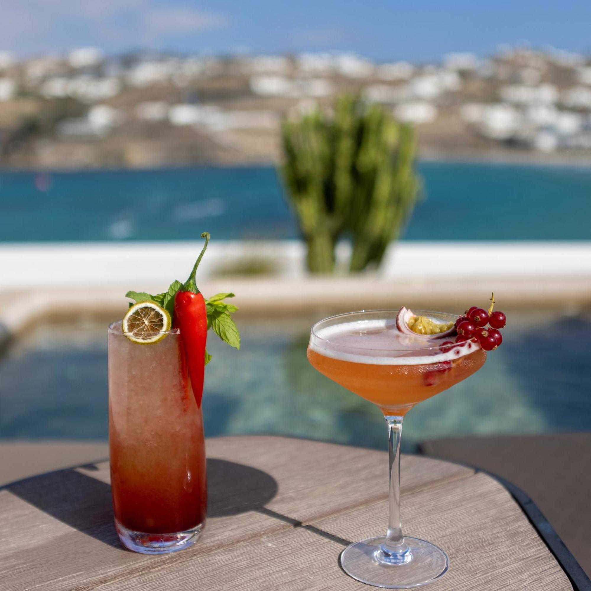 Aeonic Suites And Spa Mykonos Town Екстер'єр фото