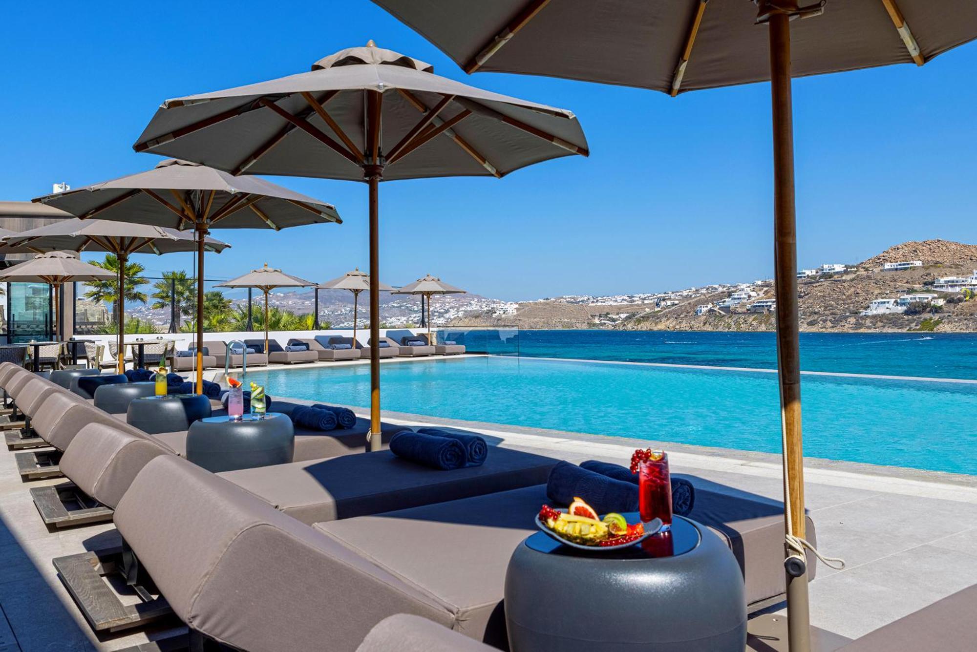 Aeonic Suites And Spa Mykonos Town Екстер'єр фото