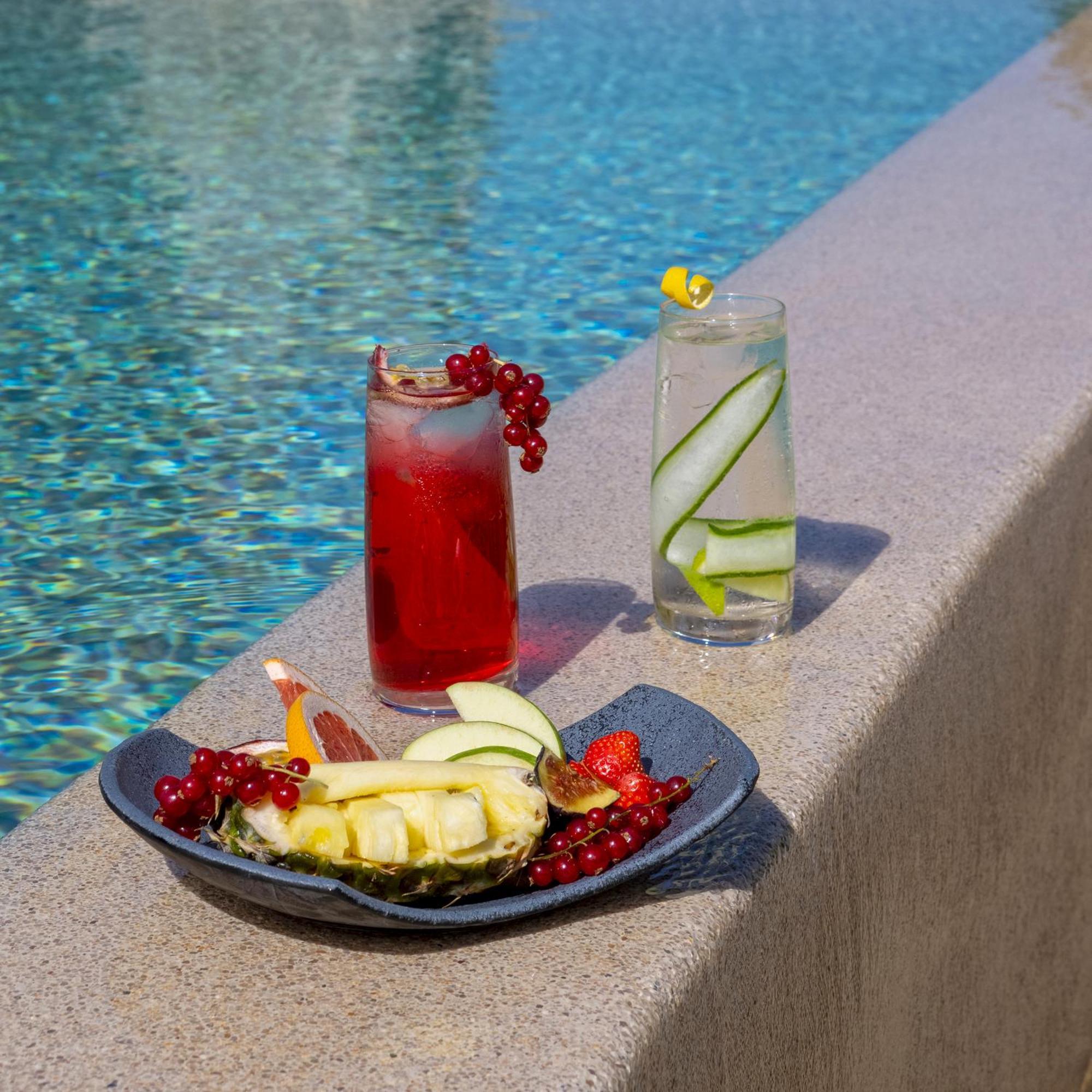 Aeonic Suites And Spa Mykonos Town Екстер'єр фото